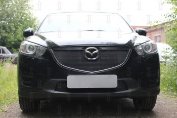 3 689 р. Защитная сетка в бампер (верх, ячейка 3х7 мм) Alfeco Стандарт  Mazda CX-5  KE (2015-2017) рестайлинг (Чёрная)  с доставкой в г. Кемерово. Увеличить фотографию 1