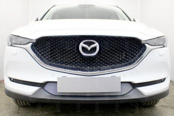 3 099 р. Защитная сетка в бампер (низ, ячейка 3х7 мм) Alfeco Стандарт  Mazda CX-5  KF (2016-2025) (Хром)  с доставкой в г. Кемерово. Увеличить фотографию 1