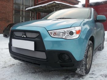 2 899 р. Защитная сетка в бампер (низ, ячейка 3х7 мм) Alfeco Стандарт Mitsubishi ASX дорестайлинг (2010-2012) (Хром)  с доставкой в г. Кемерово. Увеличить фотографию 3