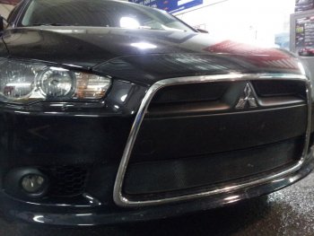 5 849 р. Защитная сетка в бампер (3 части, ячейка 3х7 мм) Alfeco Стандарт Mitsubishi Lancer 10 CY седан рестайлинг (2011-2017) (Чёрная)  с доставкой в г. Кемерово. Увеличить фотографию 3