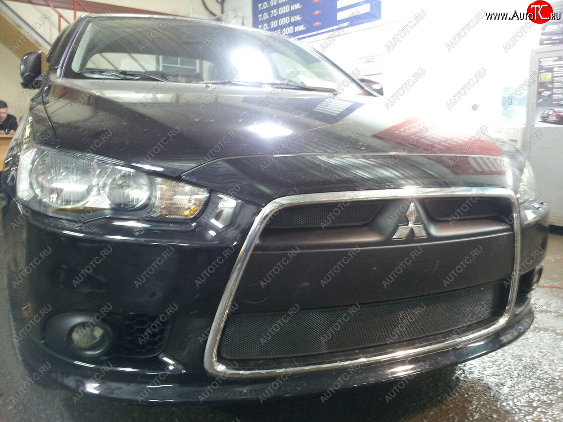 5 849 р. Защитная сетка в бампер (3 части, ячейка 3х7 мм) Alfeco Стандарт Mitsubishi Lancer 10 CY седан рестайлинг (2011-2017) (Чёрная)  с доставкой в г. Кемерово