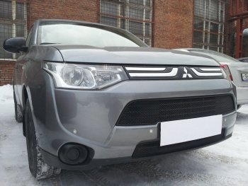 5 999 р. Защитная сетка в бампер (2 части, ячейка 3х7 мм) Alfeco Стандарт  Mitsubishi Outlander  GF (2012-2014) дорестайлинг (Чёрная)  с доставкой в г. Кемерово. Увеличить фотографию 4