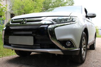 7 599 р. Защитная сетка в бампер (4 части, ячейка 3х7 мм) Alfeco Стандарт  Mitsubishi Outlander  GF (2015-2018) 2-ой рестайлинг (Хром)  с доставкой в г. Кемерово. Увеличить фотографию 2