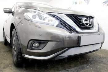 3 899 р. Защитная сетка в бампер (низ, ячейка 3х7 мм) Стрелка11 Стандарт  Nissan Murano  3 Z52 (2015-2022) дорестайлинг (Хром)  с доставкой в г. Кемерово. Увеличить фотографию 3