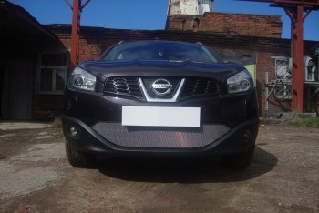 3 599 р. Защитная сетка в бампер (низ, ячейка 3х7 мм) Стрелка11 Стандарт  Nissan Qashqai  1 (2010-2013) J10 рестайлинг (Хром)  с доставкой в г. Кемерово. Увеличить фотографию 4