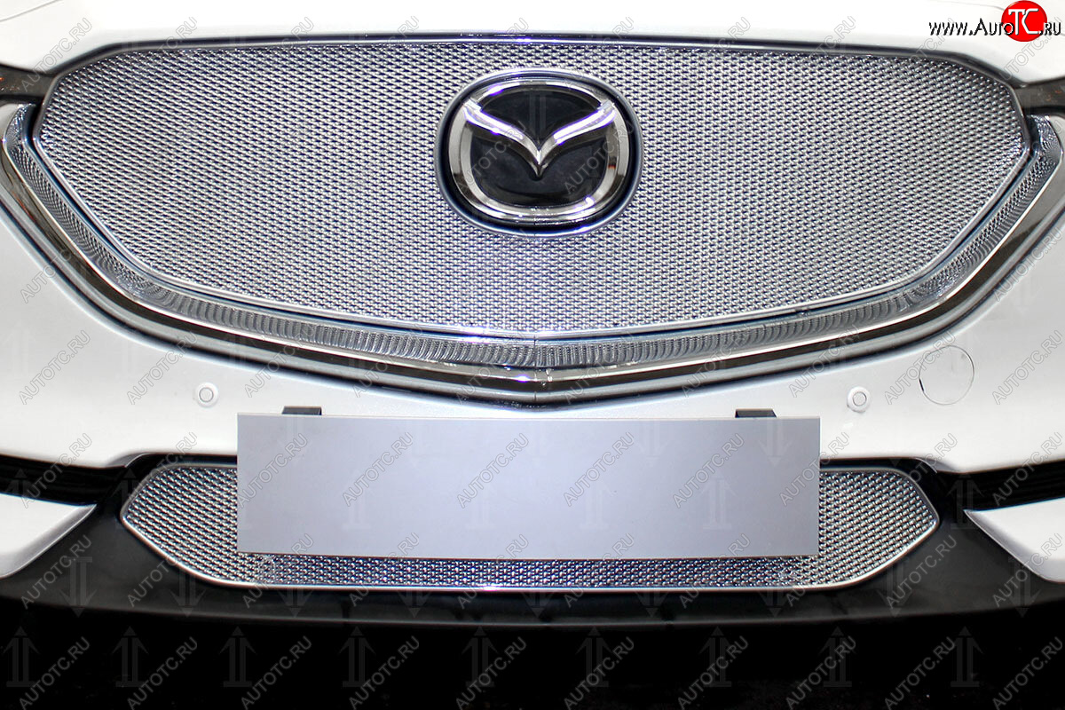 4 299 р. Защитная сетка в бампер (низ, ячейка 4х10 мм) Alfeco Премиум Mazda CX-5 KF (2016-2025) (Хром)  с доставкой в г. Кемерово
