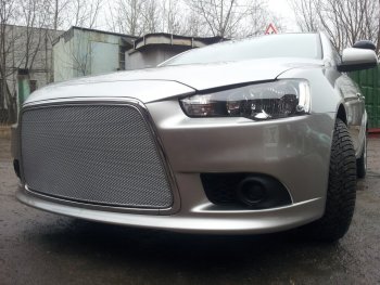 6 199 р. Защитная сетка в бампер (ячейка 3х7 мм) Alfeco Стандарт Mitsubishi Lancer 10 CY седан рестайлинг (2011-2017) (Хром)  с доставкой в г. Кемерово. Увеличить фотографию 2