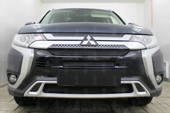 Защитная сетка в бампер (3 части, ячейка 4х10 мм) Alfeco Премиум Mitsubishi Outlander GF 3-ий рестайлинг (2018-2022) (Чёрная)