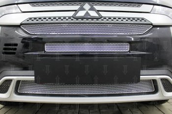 9 849 р. Защитная сетка в бампер (3 части, ячейка 4х10 мм) Alfeco Премиум Mitsubishi Outlander GF 3-ий рестайлинг (2018-2022) (Хром)  с доставкой в г. Кемерово. Увеличить фотографию 3