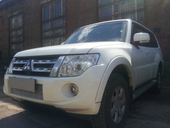 4 649 р. Защитная сетка в бампер (низ, ячейка 3х7 мм) Стрелка11 Премиум  Mitsubishi Pajero ( 4 V90,  4 V80) (2011-2015) 1-ый рестайлинг, 3 дв. 1-ый рестайлинг (Хром)  с доставкой в г. Кемерово. Увеличить фотографию 3