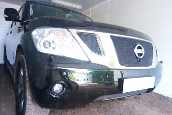 4 299 р. Защитная сетка в бампер (низ, ячейка 4х10 мм) Стрелка11 Премиум  Nissan Patrol  6 (2010-2014) Y62 дорестайлинг (Чёрная)  с доставкой в г. Кемерово. Увеличить фотографию 2