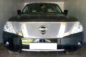 4 299 р. Защитная сетка в бампер (низ, ячейка 4х10 мм) Стрелка11 Премиум  Nissan Patrol  6 (2010-2014) Y62 дорестайлинг (Хром)  с доставкой в г. Кемерово. Увеличить фотографию 2