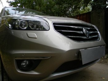 4 299 р. Защитная сетка в бампер (низ, ячейка 4х10 мм) Стрелка11 Премиум Renault Koleos 1 Phase 2 (2011-2013) (Чёрная)  с доставкой в г. Кемерово. Увеличить фотографию 2