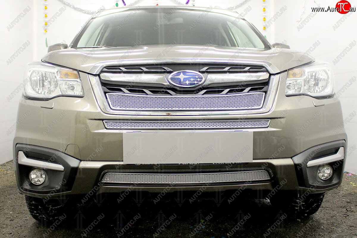 4 099 р. Защитная сетка в бампер (низ, ячейка 4х10 мм) Стрелка11 Премиум Subaru Forester SJ рестайлинг (2016-2019) (Хром)  с доставкой в г. Кемерово