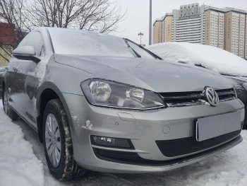 4 299 р. Защитная сетка в бампер (низ, ячейка 4х10 мм) Стрелка11 Премиум Volkswagen Golf 7 дорестайлинг, хэтчбэк 5 дв. (2012-2017) (Чёрная)  с доставкой в г. Кемерово. Увеличить фотографию 2