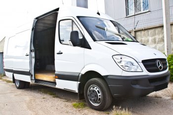 1 379 р. Накладка на порог боковой двери для Mercedes-Benz Sprinter 2006-2013 , шагрень  Мерседес Бенц Спринтер Русская Артель nmbs-036202  с доставкой в г. Кемерово. Увеличить фотографию 1