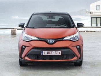 17 449 р. Капот BodyParts Toyota C-HR NGX10, ZGX10 дорестайлинг (2016-2019) (Неокрашенный)  с доставкой в г. Кемерово. Увеличить фотографию 2