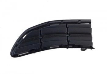 Правая решетка переднего бампера (пр-во Китай) BODYPARTS Toyota RAV4  XA40 (2012-2015) 5 дв. дорестайлинг