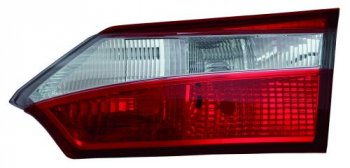 Правый фонарь задний (внутренний) BodyParts Toyota Corolla  E180 (2013-2016) дорестайлинг