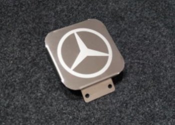 Заглушка на фаркоп с логотипом Mercedes-Benz (на фаркопы TCC, нержавеющая сталь) TCC Mercedes-Benz X class  W470 (2017-2020)