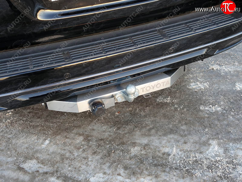 10 699 р. Фаркоп (тягово-сцепное устройство) ТСС Тюнинг  Toyota Land Cruiser  200 (2015-2021) 2-ой рестайлинг (надпись Toyota, шар F)  с доставкой в г. Кемерово