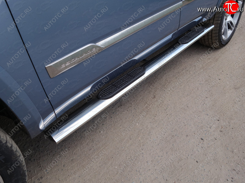 43 949 р. Пороги овальные с накладкой 120x60 мм ТСС Тюнинг Cadillac Escalade GMTK2 джип 5 дв. короткая база (2015-2020) (серые)  с доставкой в г. Кемерово