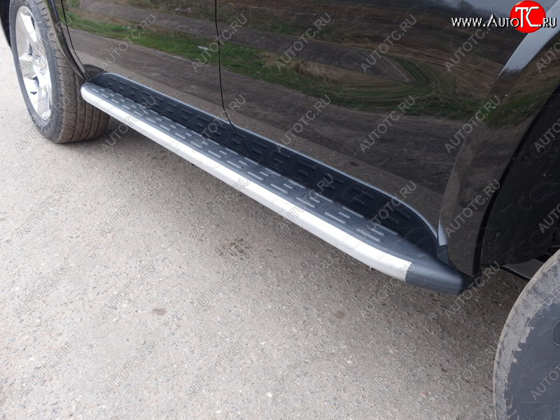 20 599 р. Пороги алюминиевые с пластиковой накладкой ТСС Тюнинг  Chevrolet Tahoe  K2UC (2014-2021) (серые)  с доставкой в г. Кемерово