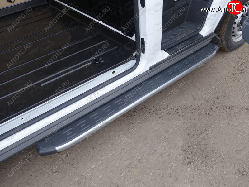 10 999 р. Порог правый алюминиевый с пластиковой накладкой, ТСС Тюнинг  Ford Transit Connect (2013-2018) (карбон)  с доставкой в г. Кемерово