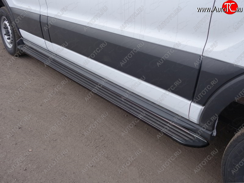 15 699 р. Порог левый алюминиевый Slim Line Black, ТСС Тюнинг  Ford Transit Connect (2013-2018) (Slim Line Black)  с доставкой в г. Кемерово