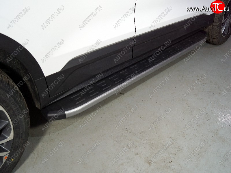 21 999 р. Пороги алюминиевые с пластиковой накладкой, ТСС Тюнинг  Geely Coolray  SX11 (2018-2023) дорестайлинг (карбон серебро)  с доставкой в г. Кемерово