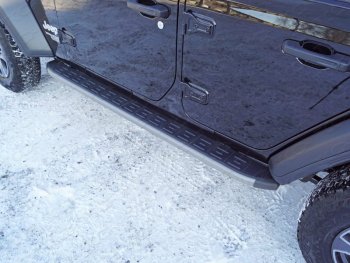 Пороги алюминиевые с пластиковой накладкой ТСС Тюнинг Jeep Wrangler  JL (2018-2024) 3 дв. дорестайлинг (карбон серые)