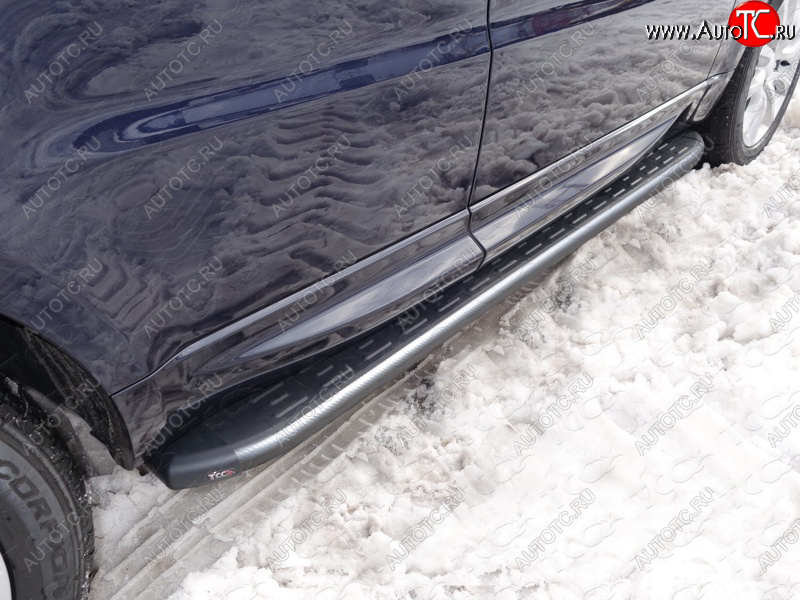 21 999 р. Пороги алюминиевые с пластиковой накладкой ТСС Тюнинг  Land Rover Range Rover Sport  2 L494 (2013-2017) дорестайлинг (карбон серые)  с доставкой в г. Кемерово