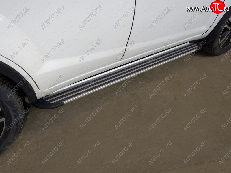 20 599 р. Пороги алюминиевые Slim Line ТСС Тюнинг  Lifan X60 (2016-2025) 2-ой рестайлинг (Silver)  с доставкой в г. Кемерово