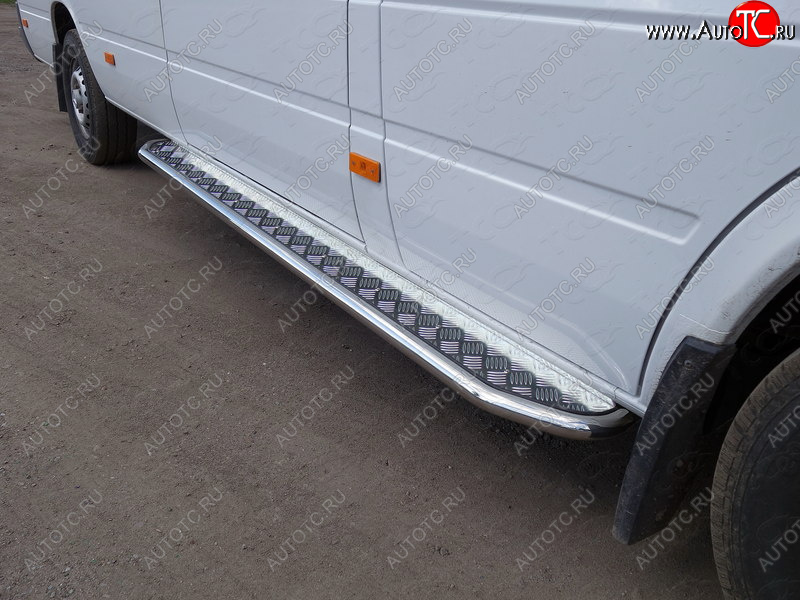 27 849 р. Порог с площадкой, ТСС Тюнинг Mercedes-Benz Sprinter W906 рестайлинг (2014-2018) (с площадкой 42,4 мм)  с доставкой в г. Кемерово
