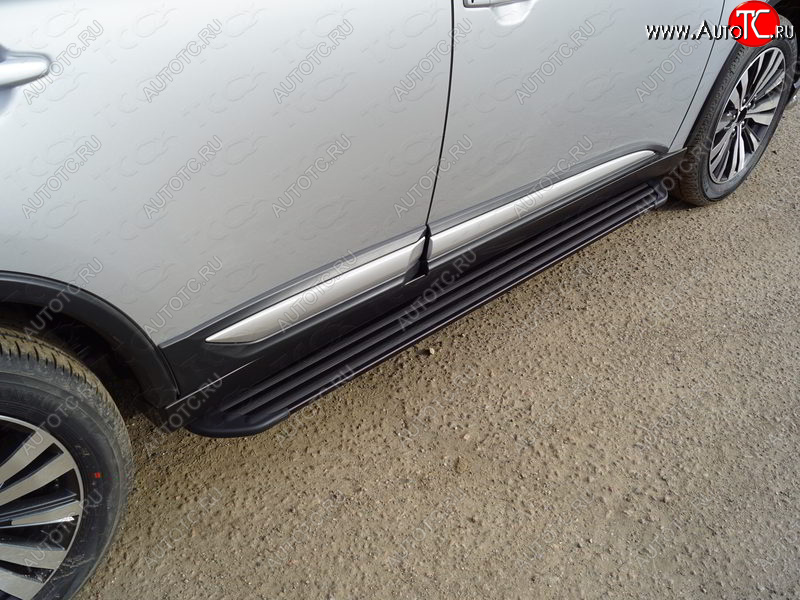 21 999 р. Пороги алюминиевые Slim Line ТСС Тюнинг  Mitsubishi Outlander  GF (2018-2022) 3-ий рестайлинг (Black)  с доставкой в г. Кемерово