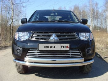 Декоративная вставка переднего бампера ТСС Тюнинг Mitsubishi L200  4 (2013-2016)  рестайлинг (d 16 мм)