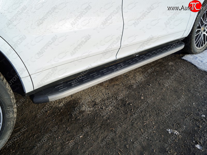 21 999 р. Пороги алюминиевые с пластиковой накладкой ТСС Тюнинг  Porsche Cayenne  PO536 (2018-2025) (карбон серые)  с доставкой в г. Кемерово