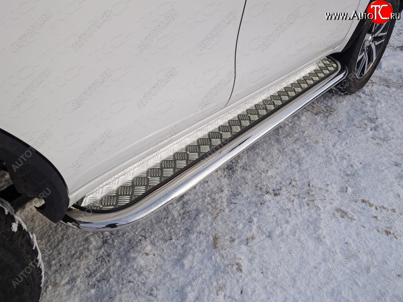 44 999 р. Пороги с площадкой 75х42 мм ТСС Тюнинг  Toyota Fortuner  AN160 (2015-2020) дорестайлинг (серые)  с доставкой в г. Кемерово