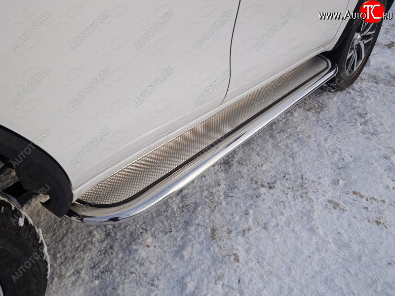 53 999 р. Пороги с площадкой 75х42 мм ТСС Тюнинг  Toyota Fortuner  AN160 (2015-2020) дорестайлинг (нержавейка)  с доставкой в г. Кемерово