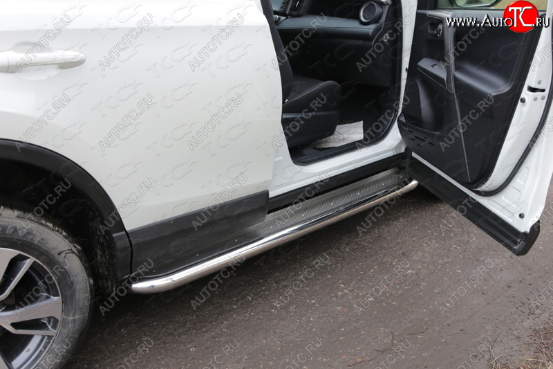 41 749 р. Пороги с площадкой 60,3 мм ТСС Тюнинг  Toyota RAV4  XA40 (2015-2019) 5 дв. рестайлинг (нержавейка)  с доставкой в г. Кемерово