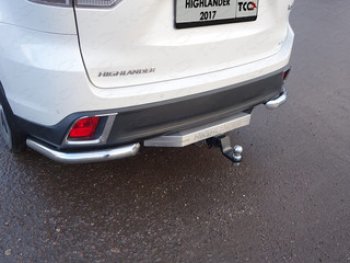 Защита заднего бампера (уголки, d60,3 мм) TCC Toyota Highlander  XU50 (2016-2020) рестайлинг
