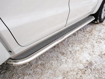 Пороги с площадкой 75х42 мм ТСС Тюнинг Volkswagen Amarok (2016-2022) рестайлинг