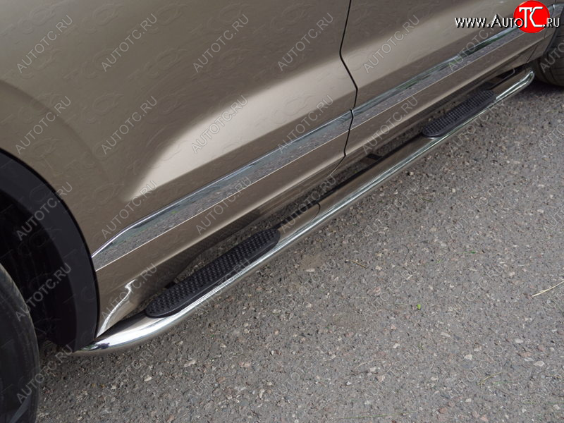 37 999 р. Пороги овальные гнутые с накладкой 75х42 мм ТСС Тюнинг Volkswagen Touareg CR (2018-2025) (серые)  с доставкой в г. Кемерово