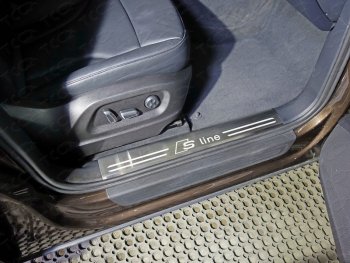 Накладки на пластиковые порожки салона (нержавейка, 4 шт.) ТСС Тюнинг Audi Q5  8R (2008-2017) дорестайлинг, рестайлинг (лист шлифованный надпись S-Line)