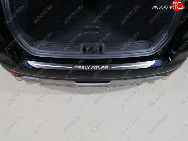 2 999 р. Накладка на задний бампер, ТСС Тюнинг  Geely Atlas  NL3 (2016-2022) (лист шлифованный надпись Geely Atlas)  с доставкой в г. Кемерово