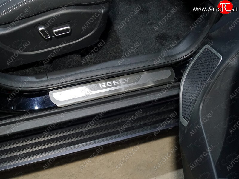 4 999 р. Накладки на пороги, ТСС Тюнинг  Geely Emgrand X7 (2019-2021) 2-ой рестайлинг (лист шлифованный надпись Geely)  с доставкой в г. Кемерово