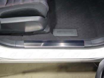 Накладки на пластиковые пороги, ТСС Тюнинг Honda CR-V  RW,RT (2016-2020) дорестайлинг (лист шлифованный)