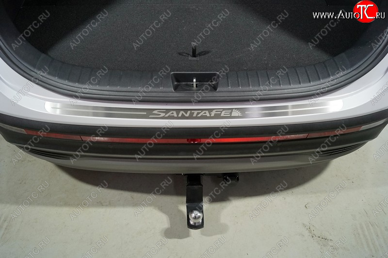 2 999 р. Накладка на задний бампер, ТСС Тюнинг  Hyundai Santa Fe  TM (2020-2022) рестайлинг (лист шлифованный надпись Santa Fe)  с доставкой в г. Кемерово