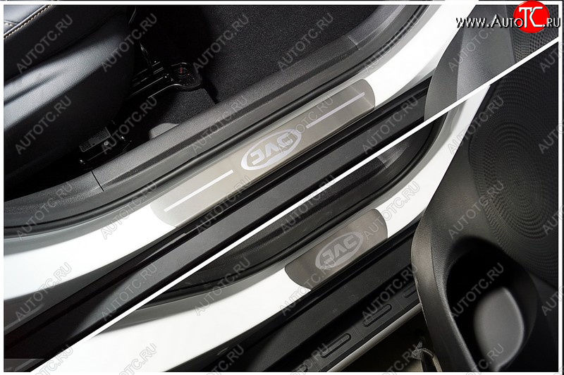 3 599 р. Накладки на пороги, ТСС Тюнинг  JAC JS4 (2021-2025) (лист шлифованный надпись JAC)  с доставкой в г. Кемерово