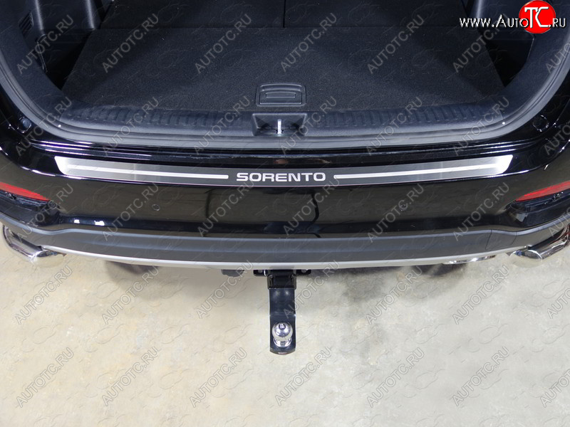 2 999 р. Накладка на задний бампер, ТСС Тюнинг  KIA Sorento  UM/Prime (2018-2020) рестайлинг (лист шлифованный надпись Sorento)  с доставкой в г. Кемерово